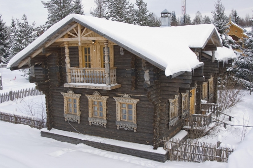 Снять Резной дом в деревне Мандроги | Мандроги Удивительная Деревня в Ленинградской области