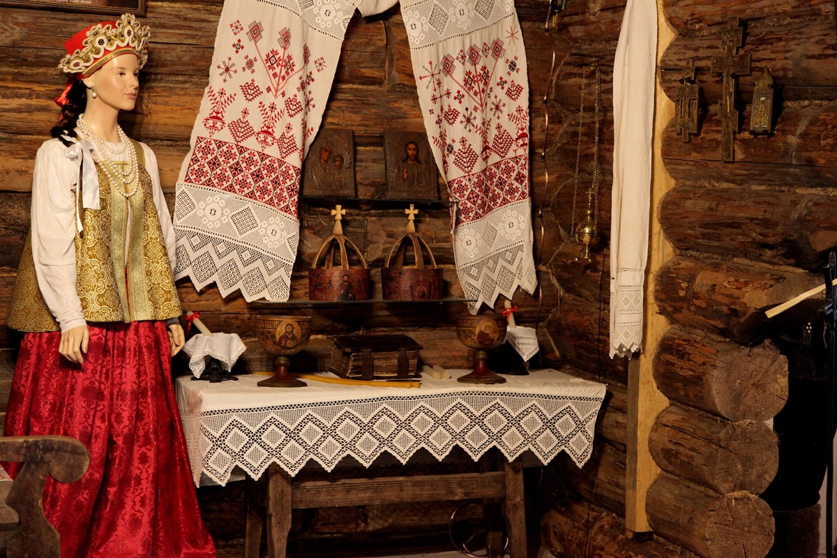 Свадебные традиции и секреты в Свадебном доме | Мандроги Удивительная Деревня в Ленинградской области